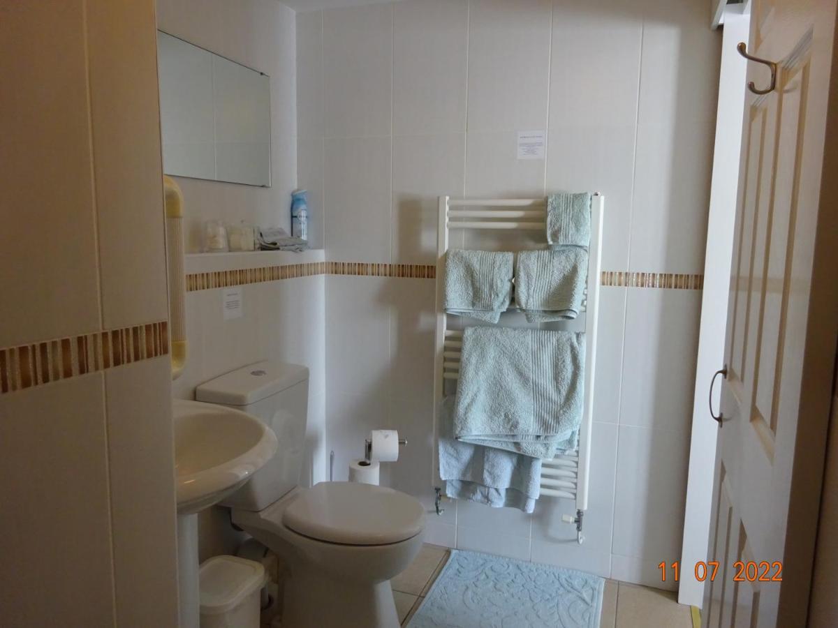 لاندودنو Sterling Bed & Breakfast المظهر الخارجي الصورة